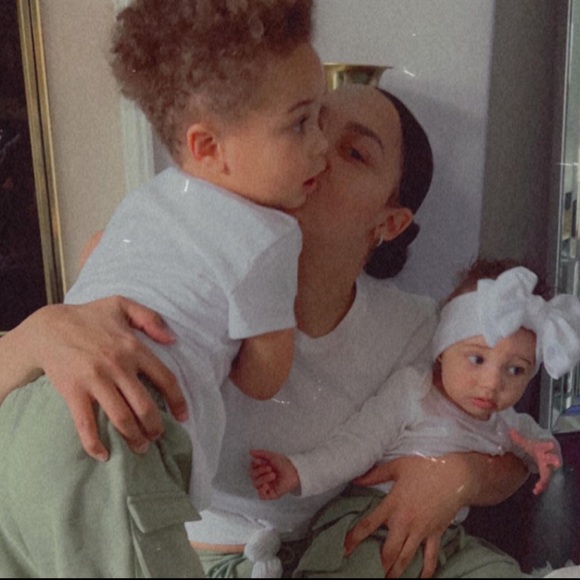 M E L I S S A (your Poshmark bestie) - Picture 7 of 7